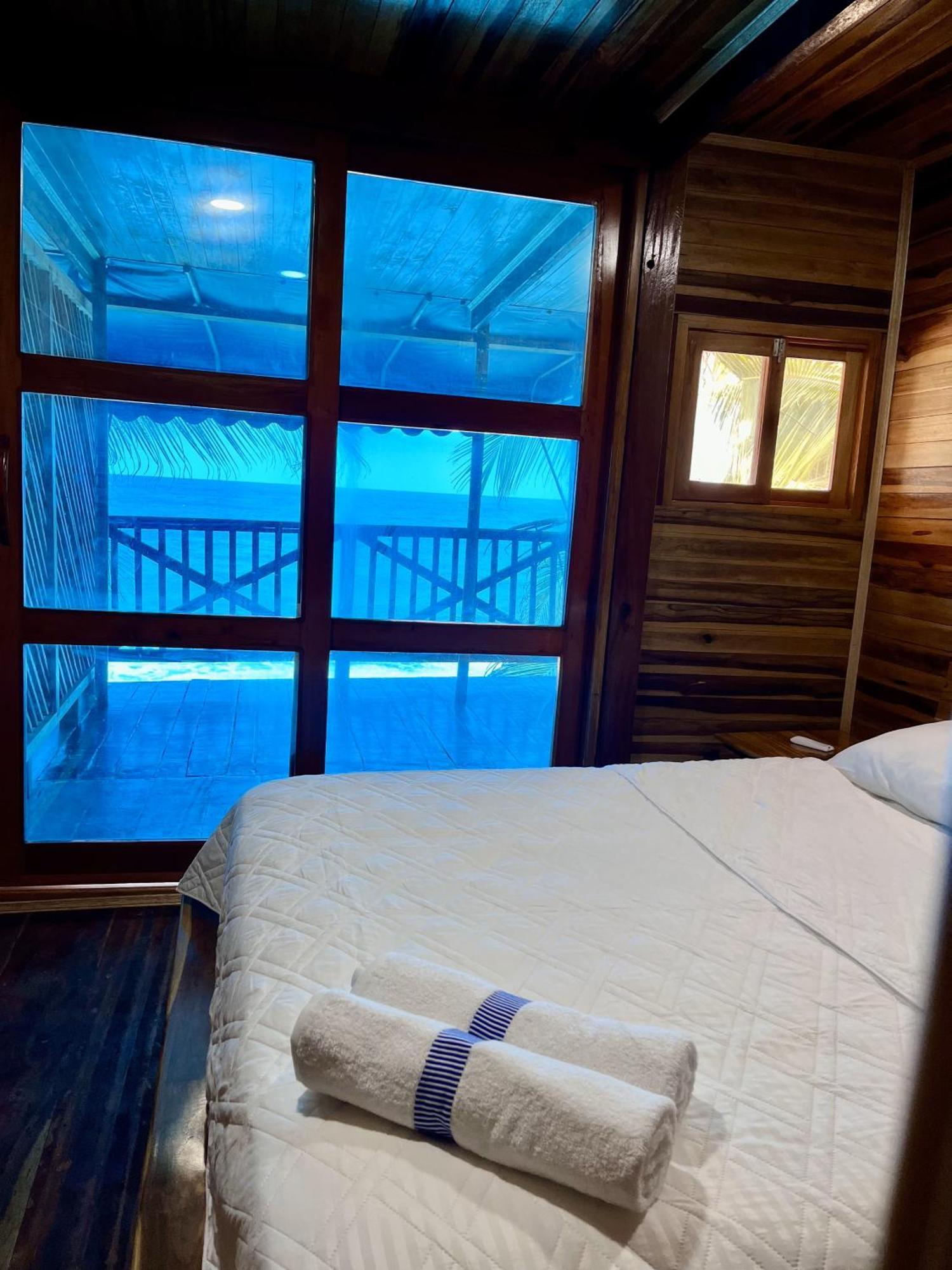 The Shark Cabana Frente Al Mar 洛斯纳兰霍斯 外观 照片